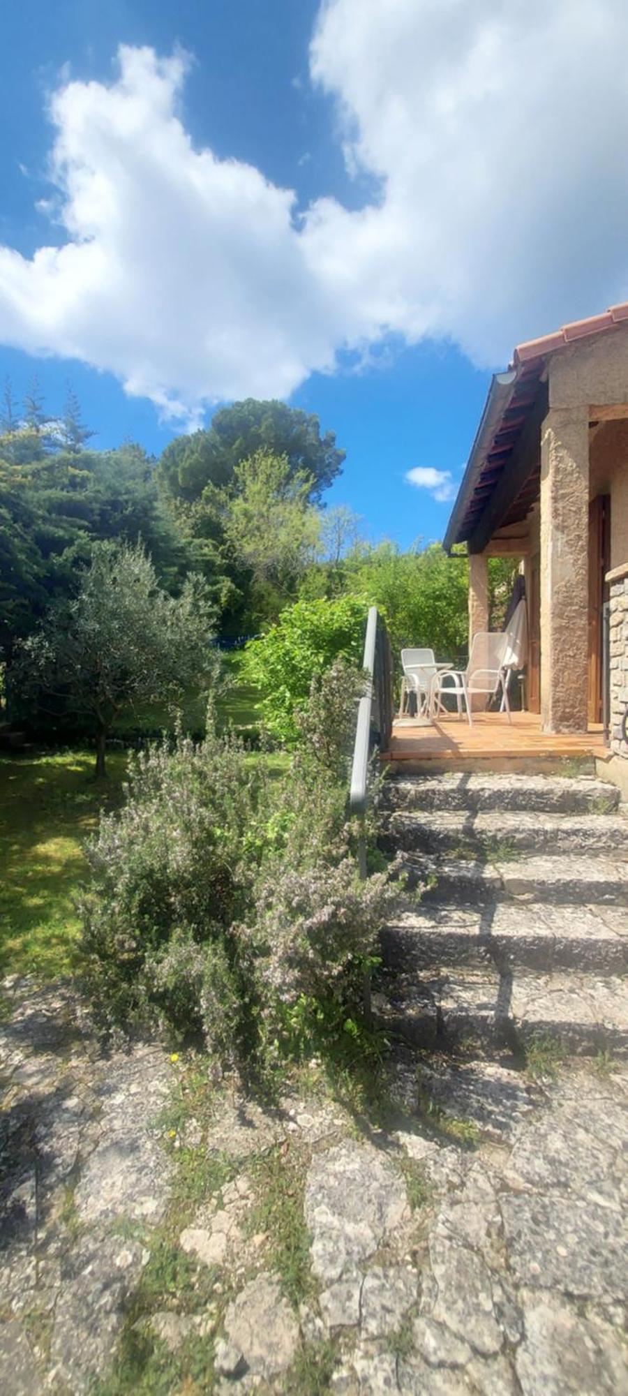 Villa Maison De Campagne 04 Vacheres Luberon 3 Chambres 8 Personnes Exteriör bild